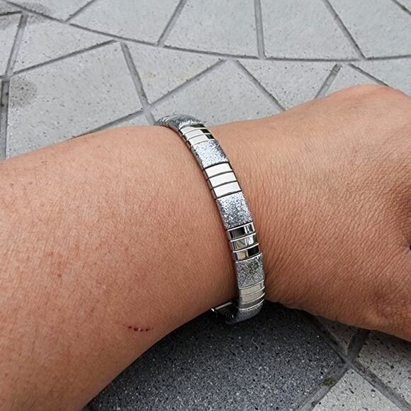 Milor Silver Tone Polished Glitter Stainless Steel Stretchy Link Bracelet - Picture 1 of 6